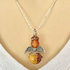 Angel Bead Charm Necklace 17in Silver Tone Ball & Bar Chain Amber Color